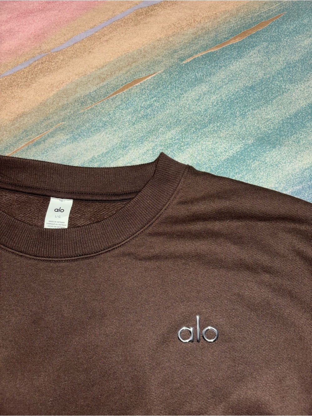 Alo Accolade Crew Neck Pullover Espresso Size L - Picture 6 of 6